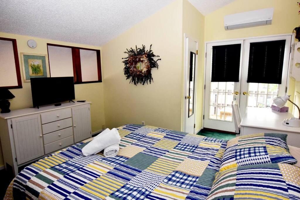 3-Bedroom Vacation Home Steps To Camelback Ski Area Ski-In Ski-Out Crescent Lake المظهر الخارجي الصورة