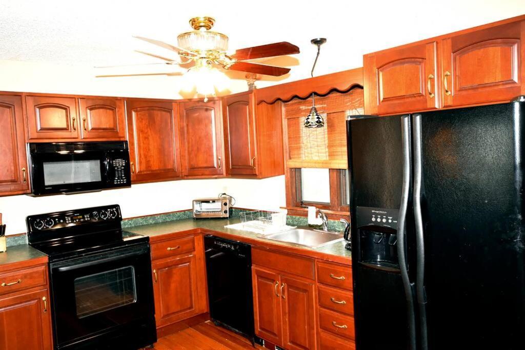 3-Bedroom Vacation Home Steps To Camelback Ski Area Ski-In Ski-Out Crescent Lake المظهر الخارجي الصورة