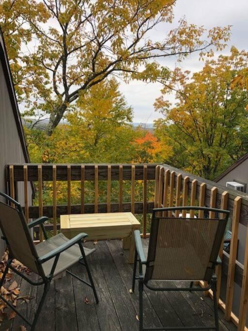 3-Bedroom Vacation Home Steps To Camelback Ski Area Ski-In Ski-Out Crescent Lake المظهر الخارجي الصورة